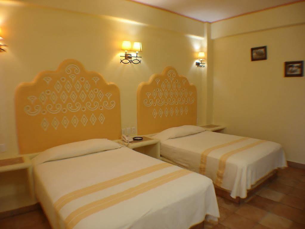 Hotel Maria Mixteca Santa Cruz Huatulco Extérieur photo